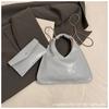 Niche design portable small bag women's 2025 new fashion versatile underarm shoulder bag commuting temperament hand bag