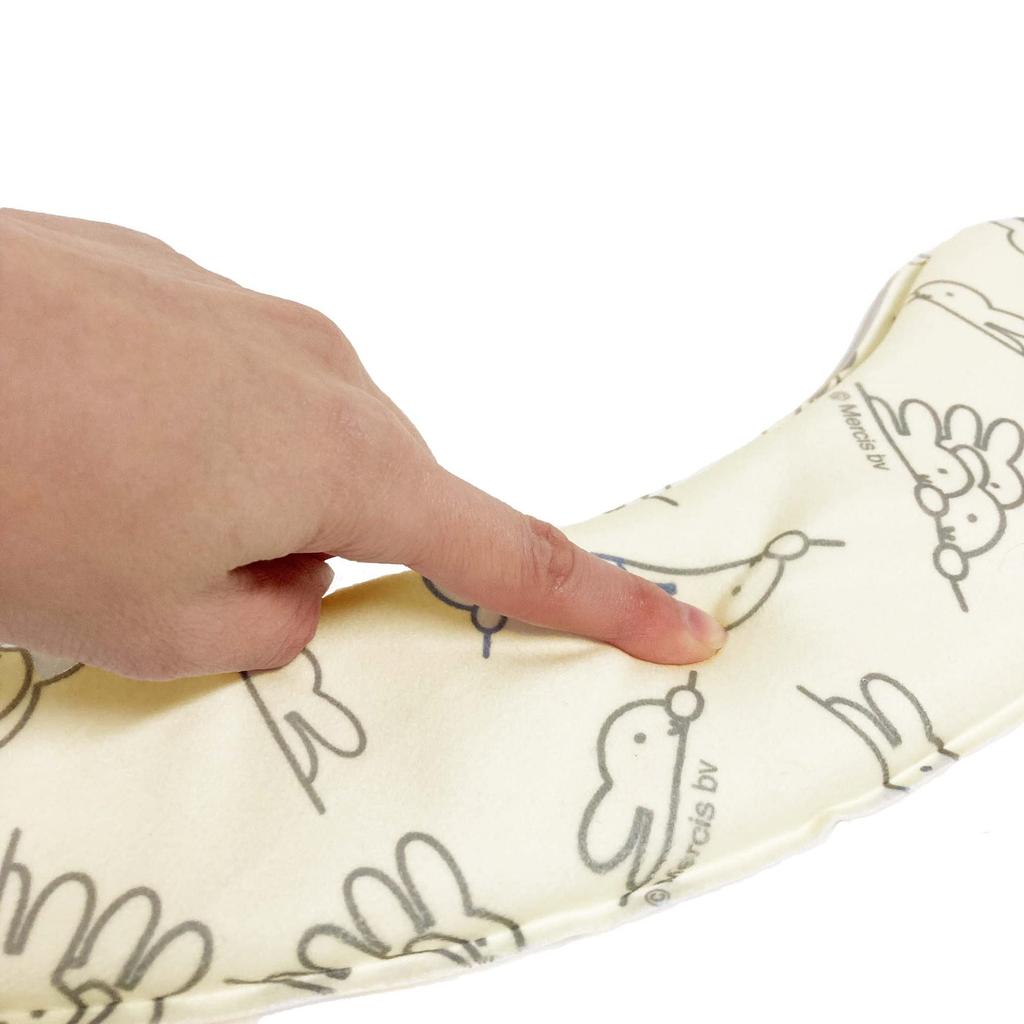 Senko Miffy Toilet Seat Simply Character 63688 One-Step Cover, Place, Suction, Ivory, Thick, Cushioned, Energy-Saving, Miffy,