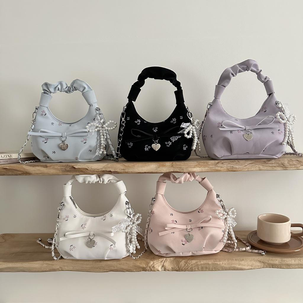 Drukowana Torba Chmurka - Stylowa Torba na Ramię Crossbody z Łańcuszkiem i Kokardką