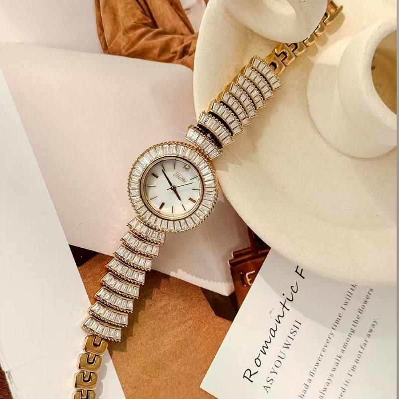 Bracelet Watch Women'S Full Diamond Fritillary Plate Light Luxury Fashion Trend Sense Waterproof Women'S Watch 9538