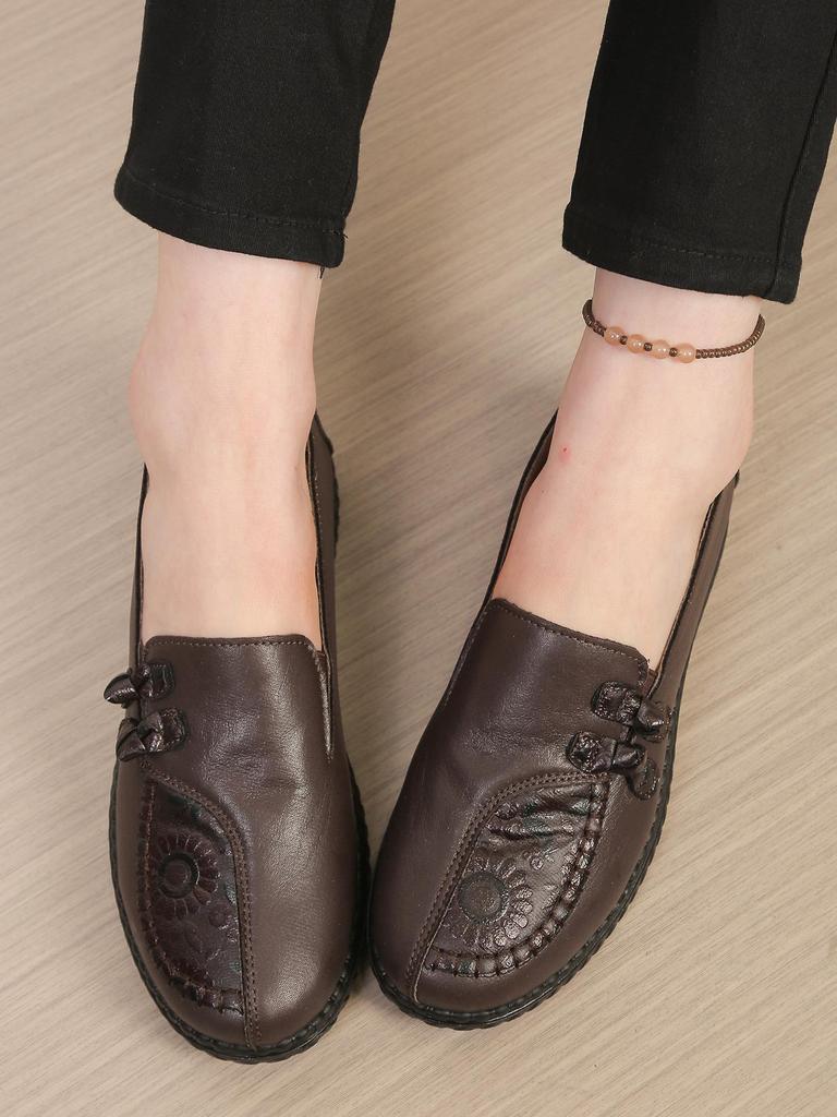 Women's Soft Sole Loafers: Comfortable, Non-Slip, Lightweight Slip-On Leather Shoes for Middle-Aged & Elderly