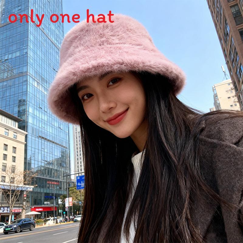 

Winter Plush Women Fleece Bucket Hat With Wide Brim For Fall And Snowy Days розовый