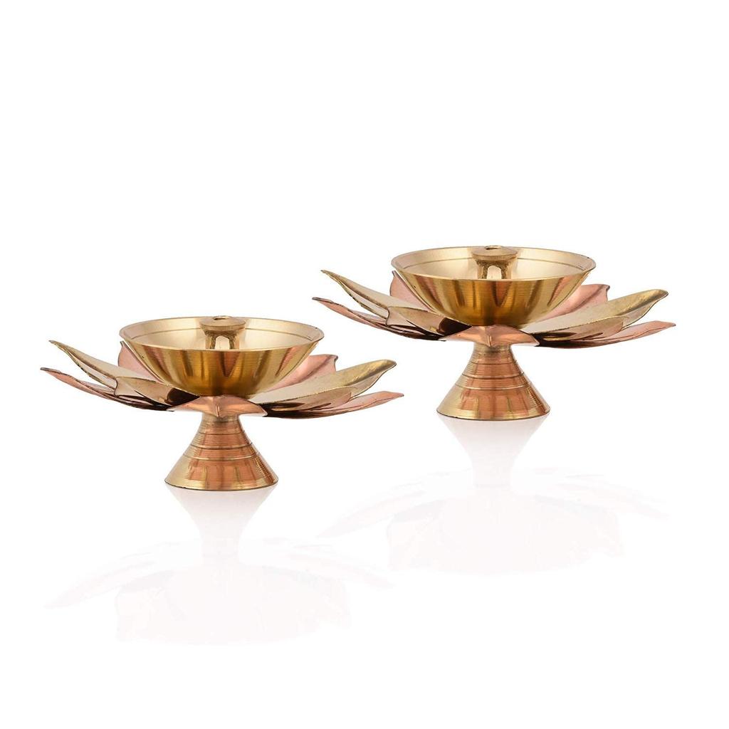 Set med 8 mässingsdiyas för puja oljelampa lotusform - Deepak för pooja diwalidekorationsartiklar - diwalipresent - returgåva