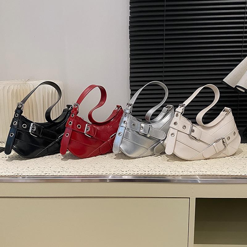 2025 New Trendy Fashion Niche Retro Spice Girl Armpit Bag Locomotive Shoulder Bag Personalized Belt Buckle Trendy Small Bag
