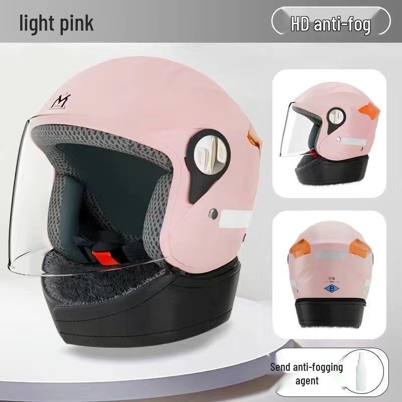 Women's Lightweight Winter Helmet for Electric Scooters - Anti-fog, Windproof, and Warm for Men and Women