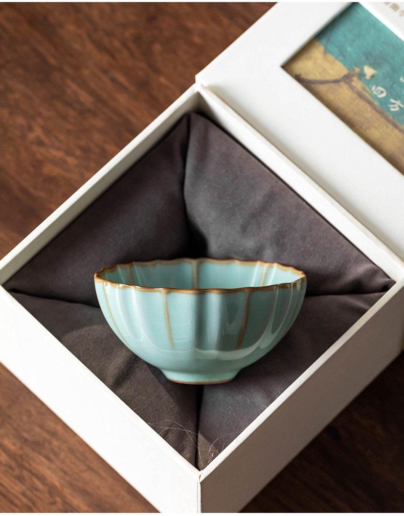 Ru Kiln Ceramic Master's Tea Cup Set - Personal Use & Souvenir Gift Box
