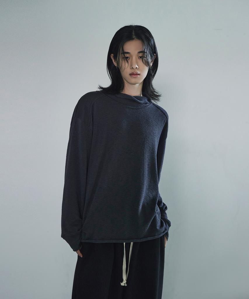 Seukeulaeteulpigsel Winded Loose Mock Neck Long Sleeve [Charcoal]