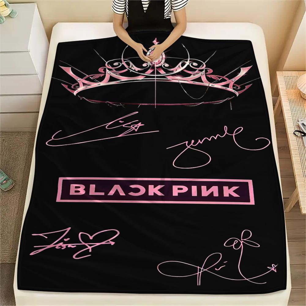 1 szt. Koc flanelowy z nadrukiem Blackpink, Wysokiej jakości, Na wszystkie pory roku, Wystrój domu, Ciepło i komfort, Idealny na prezenty świąteczne