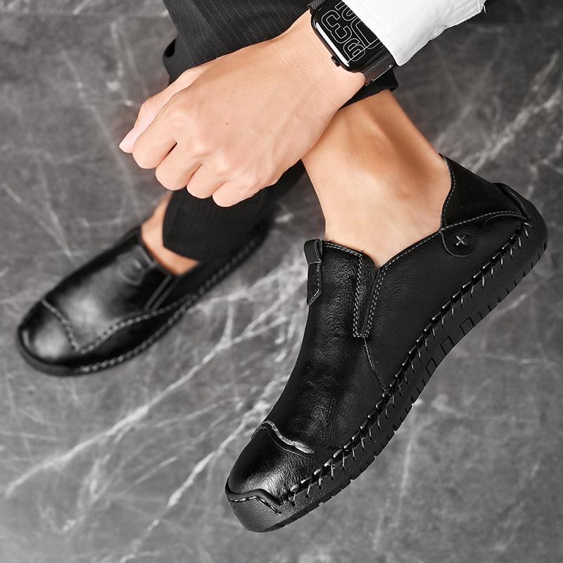 Leisure Flat Shoes Men Ultra-light Classic Driving Shoes Comfortable Soft Leather Shoes Men's Casual Shoes