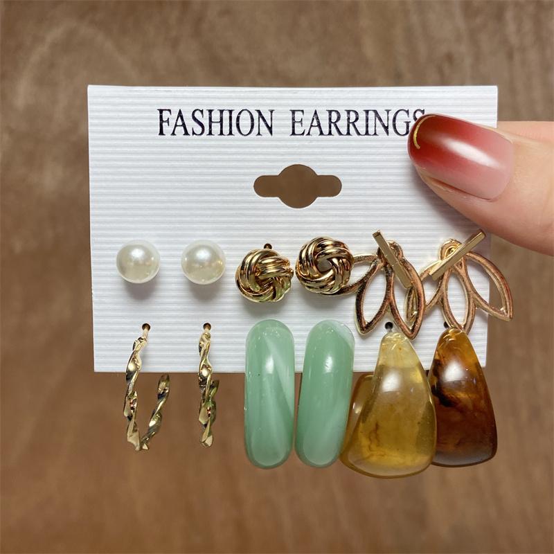 Vintage Butterfly Leopard Earring Set Star Moon For Women Girls Pearl Transparent Resin Earrings Elegant Wedding Party Jewellery