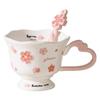 Kirschblüten-Tassen- und Löffelset: Mädchenhafter Keramikbecher mit Herzdesign - Geschenkbox enthalten