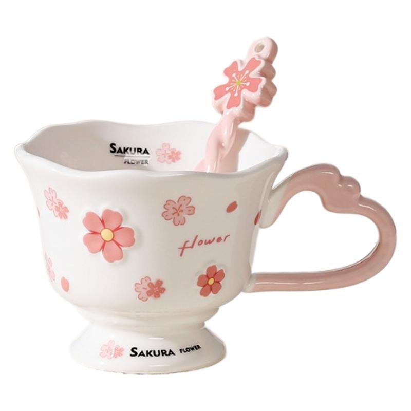 Kirschblüten-Tassen- und Löffelset: Mädchenhafter Keramikbecher mit Herzdesign - Geschenkbox enthalten