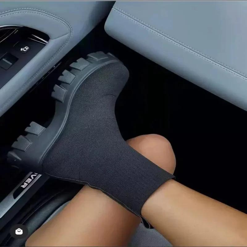 

Модные кроссовки Женская обувь Ботильоны из эластичной ткани Ботильоны больших размеров Женские ботинки на платформе Женские ботинки Zapatos De Mujer 43 чёрный