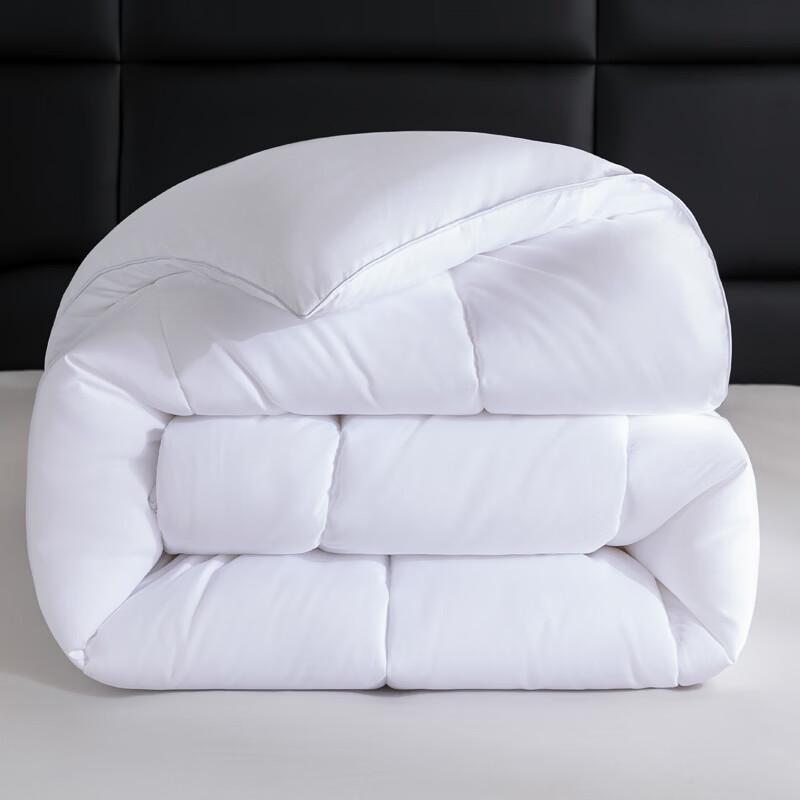 Gurou 30% Soy Fiber All-Season Quilt