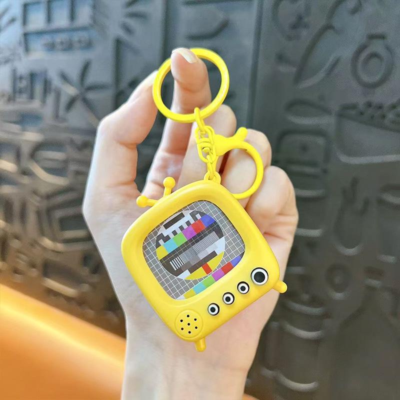 Cartoon Katze Leuchtender TV Schlüsselanhänger: Mini Nachtlicht & Taschenanhänger Geschenk