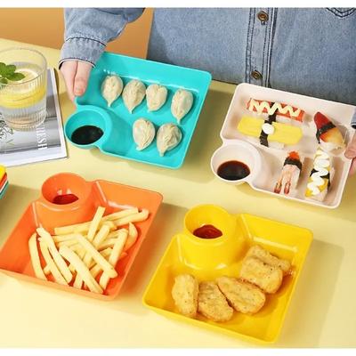 Japanische kreative Knödelschale aus PP-Kunststoff mit Dip-Schale, Soßenschale, einteiliger gebratener Hähnchen-Pommes-Schnellimbiss-Split-Teller