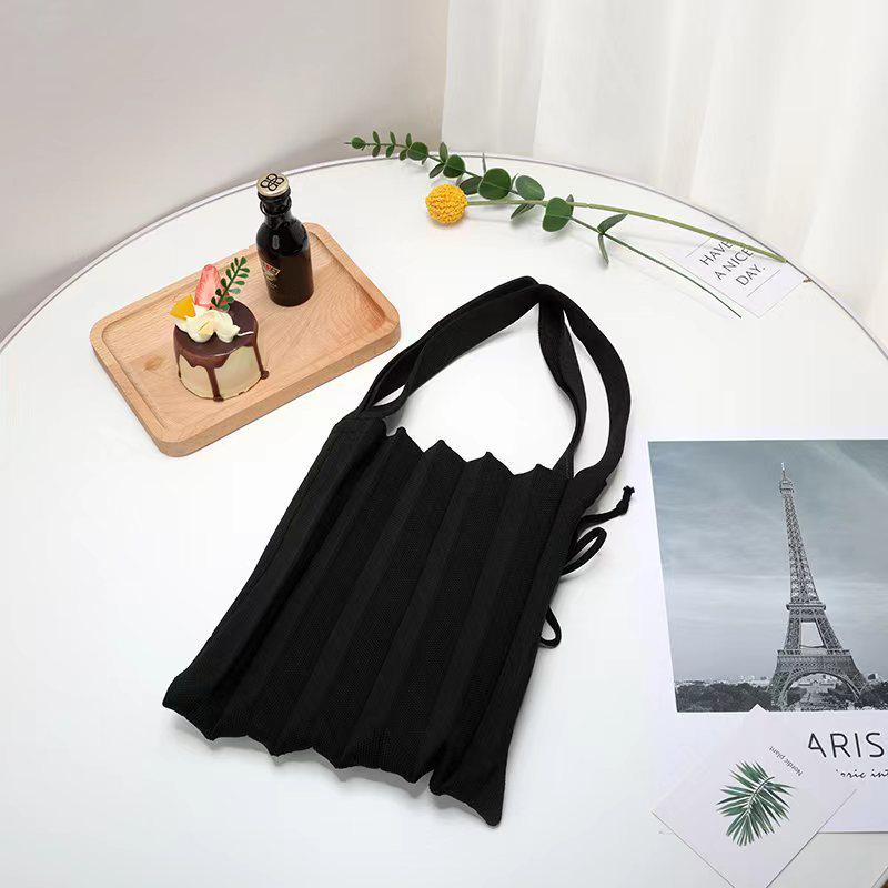 New Korean Style Pleated Knitted Shoulder Handbag for Women