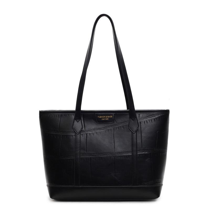 Premium texture large-capacity bag women's new niche design shoulder bag fashionable commuter tote bag