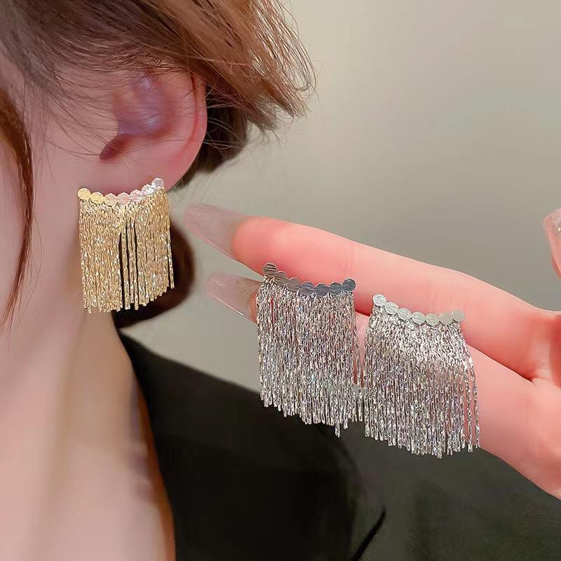 S925 Silver Needle Rhinestone Tassel Earrings - Exquisite Long Claw Chain with Colored Diamonds, European & American Style