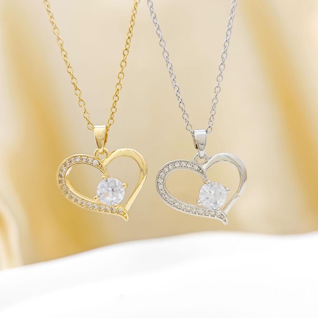 Women's Gold-Plated Copper Heart Pendant Necklace with Zircon Inlay