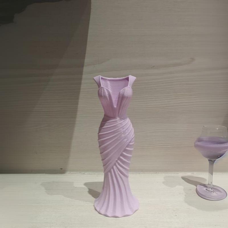 Gown Shaped 3D Printed Flower Vases Twisted Design Minimalist Style Elegant Dress Vase Flower Arrangement Decor