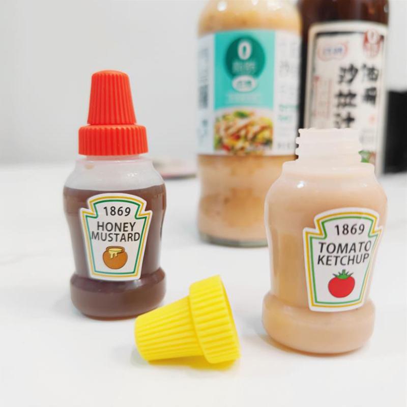 2Pcs 25Ml Mini Tomato Salad Dressing Oil Bottle Portable Small Sauce Container