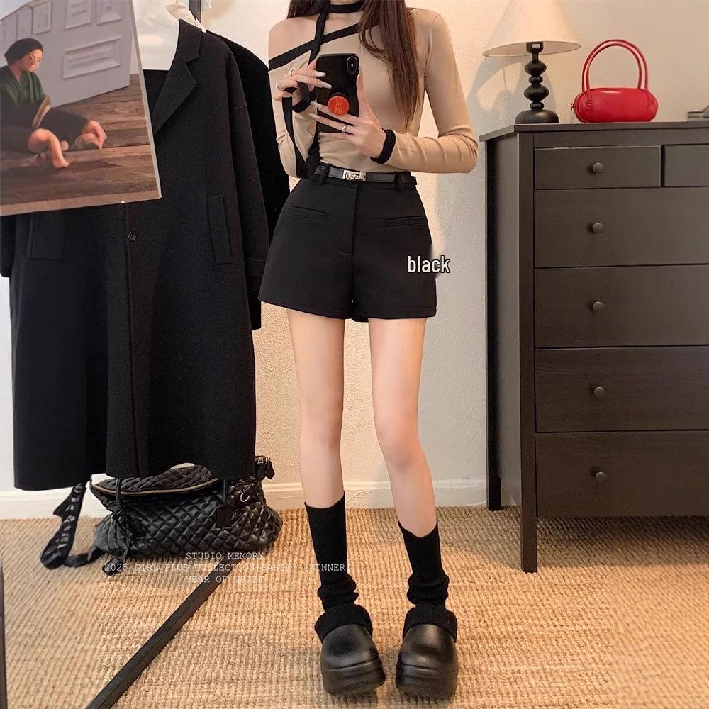 Korean Spicy Girl Spring 2025 High-Waist A-Line Casual Shorts for Women