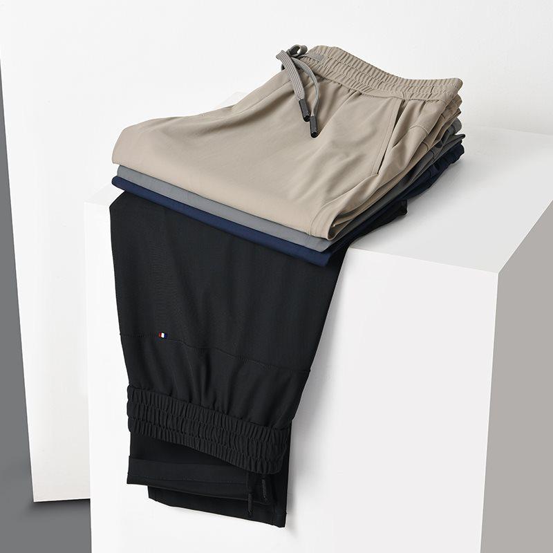 2026 Men's Summer Lightweight Elastic Waist Nylon Pants - Breathable and Stretchable Ice Silk Casual Trousers