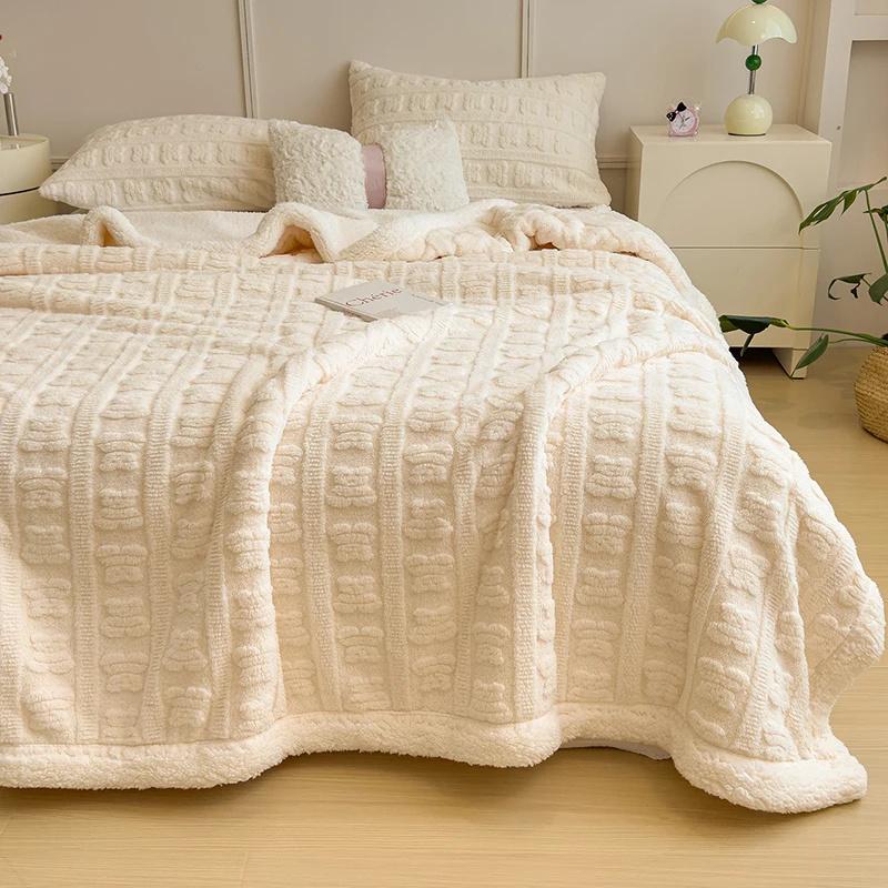 Thickened Coral Fleece Bed Blankets for Winter Warm Soft Imitation Lambs Wool Jacquard Blankets for Bedroom Sleeping Sofa Throw