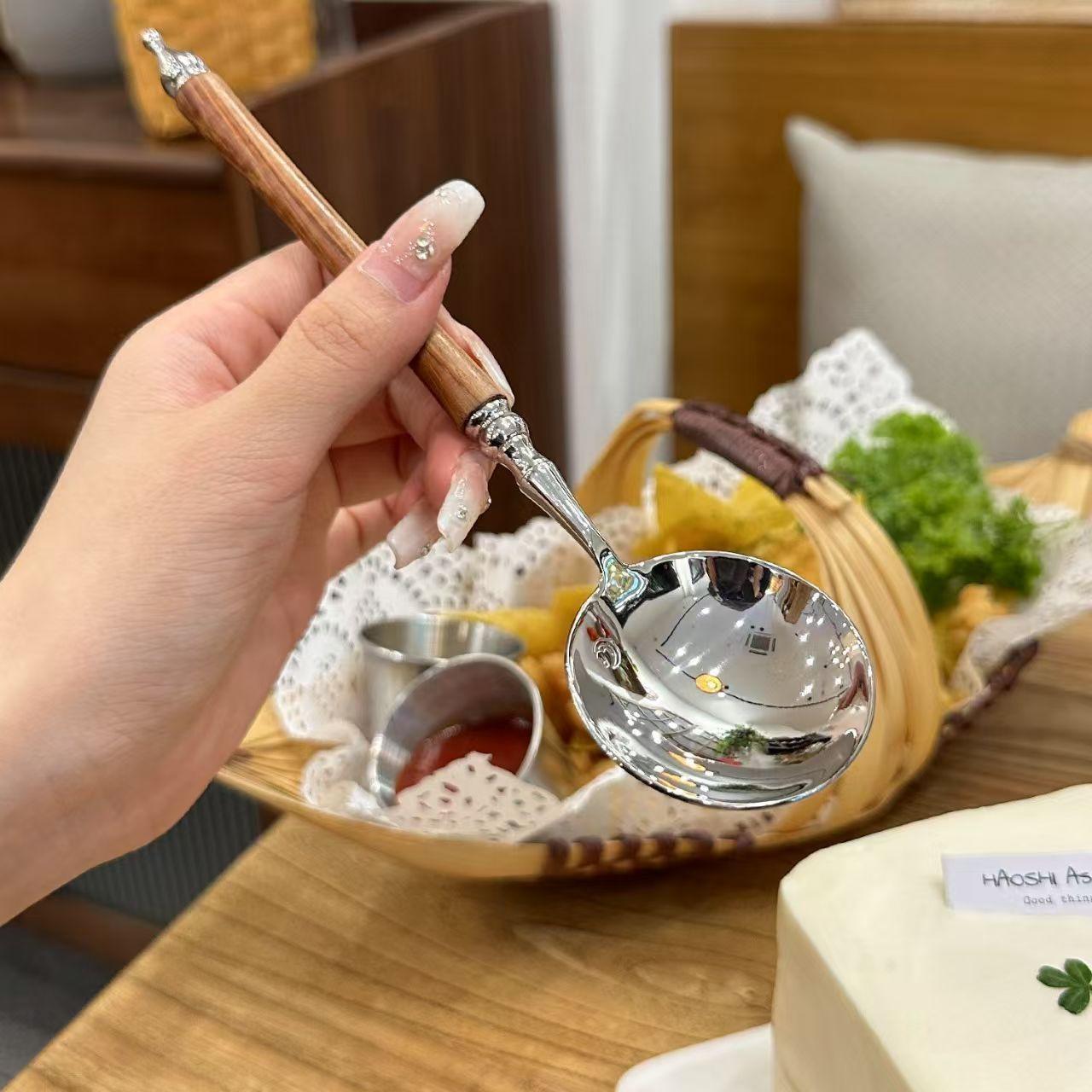 Stainless Steel Spoon, French Light Luxury Retro Soup Drinking Spoon, Western Food Spoon, Rice Spoon, Pasta Spoon Soup Spoon