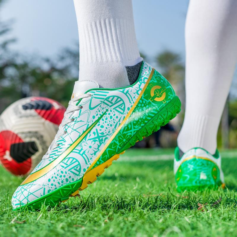 Football shoes for boys New men's and women's long and short nails Non-slip students Adult competition Campus training