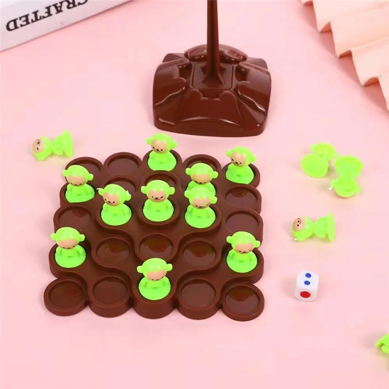Mini Monkey Balance Tree Board Games Toys Festival Party Interactive Desktop Toys Funny Cute Random Color Gifts for Kids