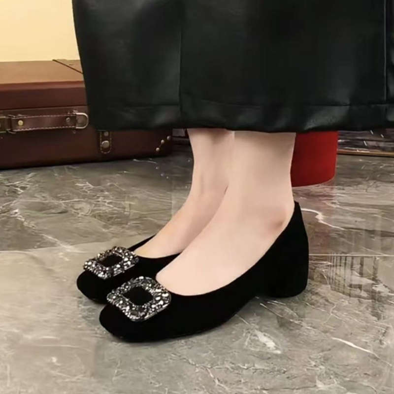 Dámské podzimní nové univerzální lodičky na hrubém podpatku s mělkým výstřihem ve francouzském stylu s kamínky, temperamentní čtvercová špička, měkká podrážka, na dojíždění i pro volný čas