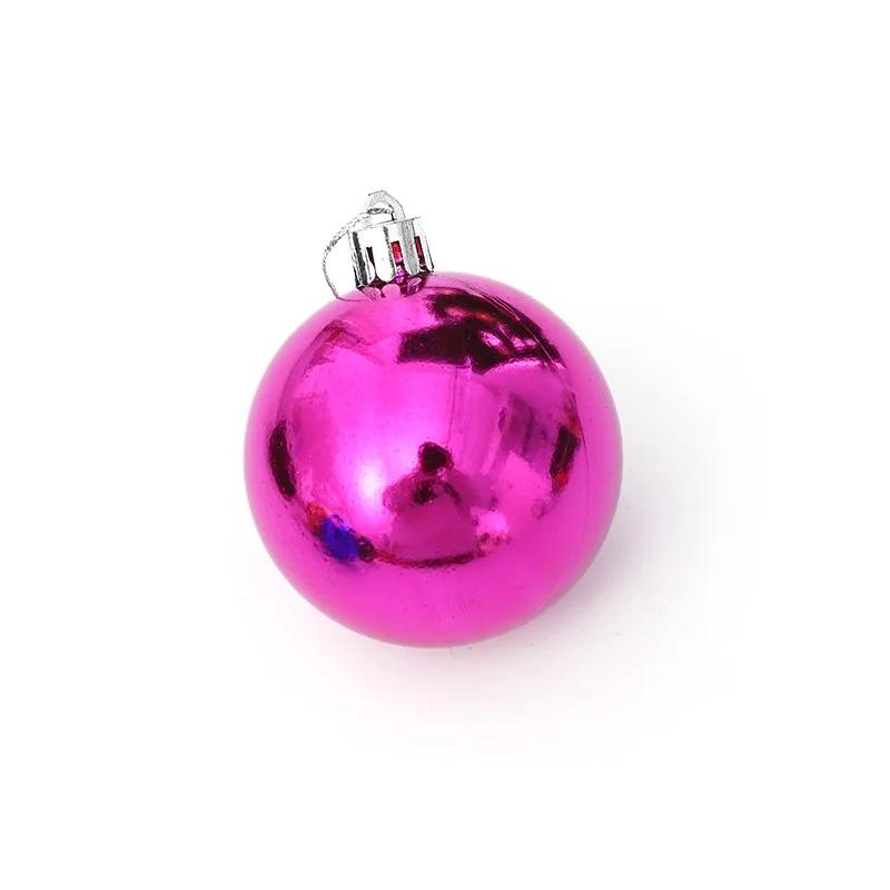 Weihnachtsbaumschmuck, Schneemänner, gesichtsloser Weihnachtsmann, Zuckerstangen, bunte Kugeln, kleine Häuser, Weihnachtsdeko