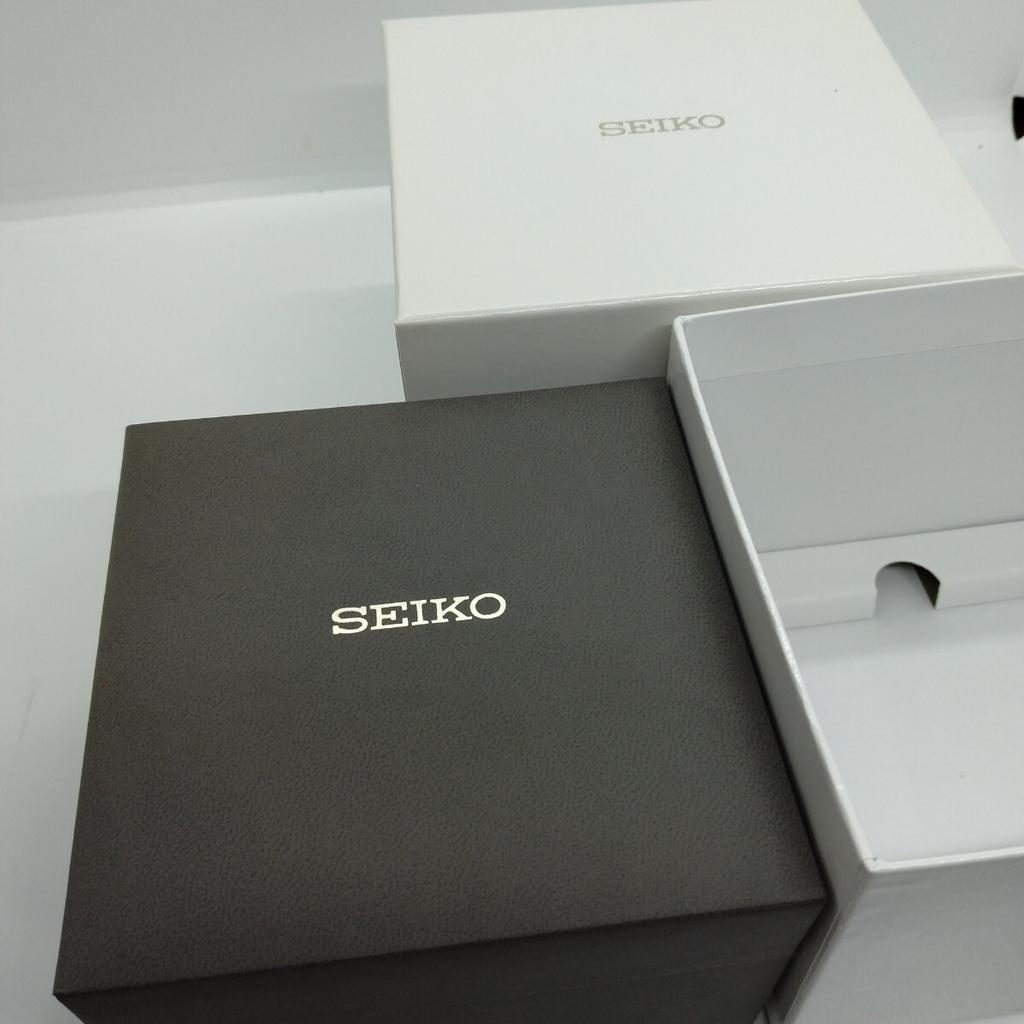 SEIKO Luxury Watch Exclusive Discontinued Outer Box and Inner Box Are All Perfect for Storing Your Box, High-quality Boxes, Watch