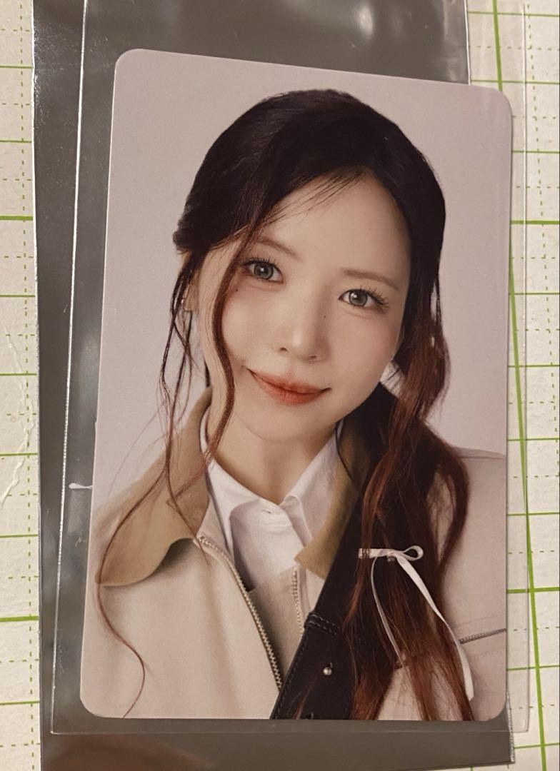 

[USED] NiziU 10,000 yen purchase bonus trading card MAYA Maya (please check description)