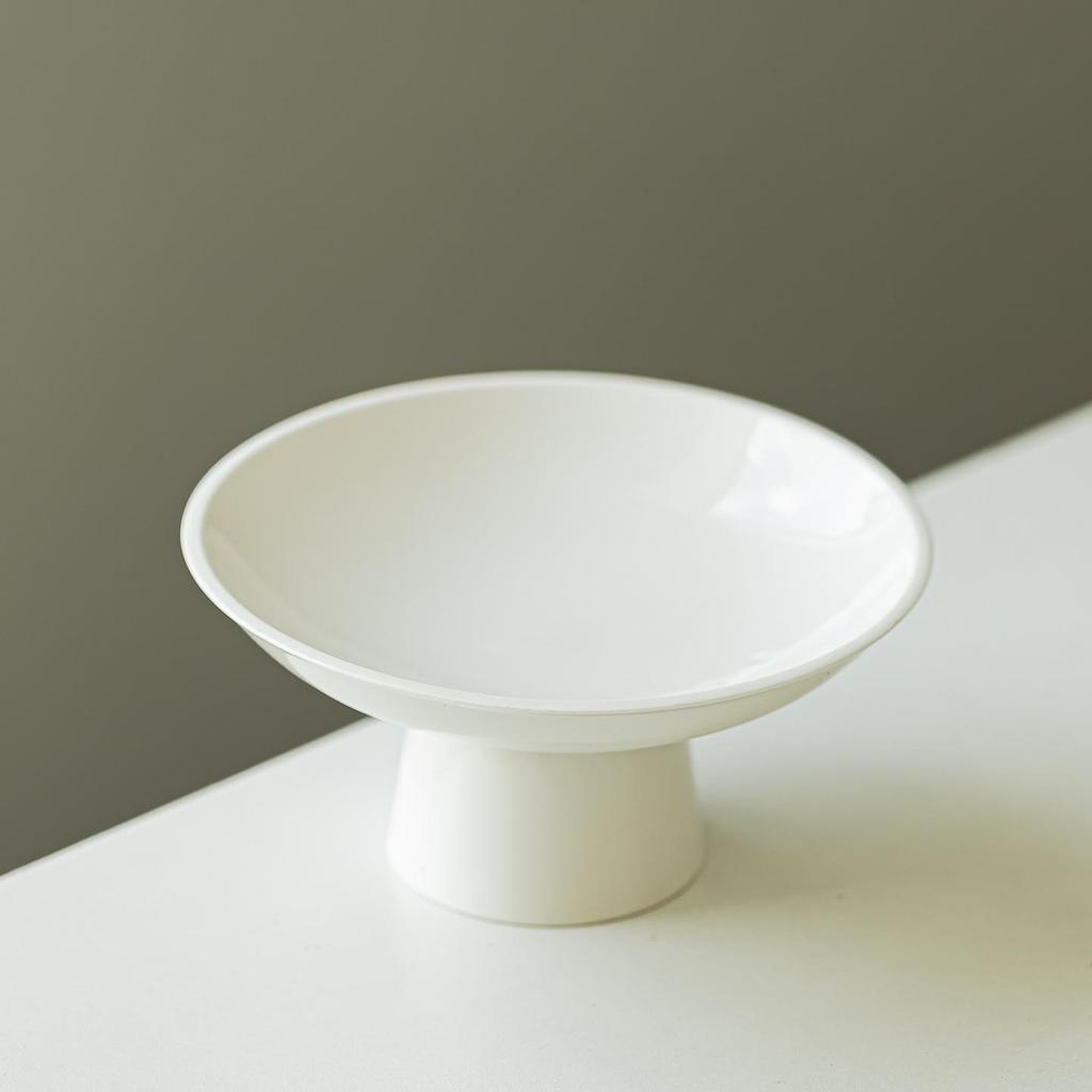 Elegant Ceramic Fruit & Dessert Plate with High Base – Luxurious Tableware for Cold Dishes