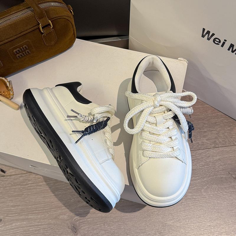 Thick-soled Hong Kong-style Breathable Little White Shoes Women's New Casual Outdoor Muffin Shoes Leather Thin Sports Shoes