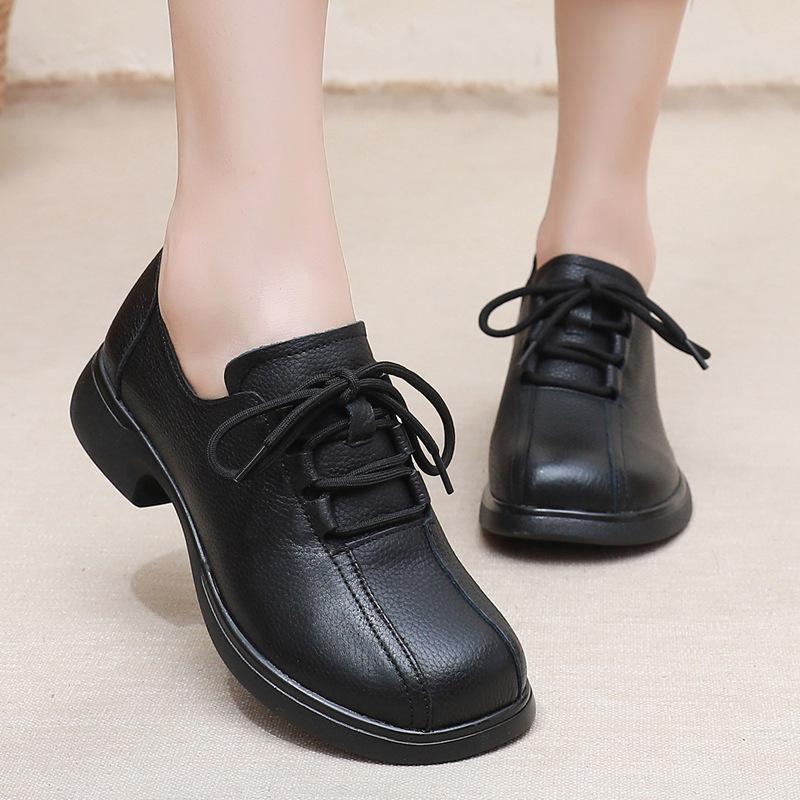 Niedrige Absätze Damenschuhe Neu Tiefes Maul Quadratische Zehen Lässig Echtes Leder Damen Arbeitsschuhe Herbst Bequeme Mama-Schuhe