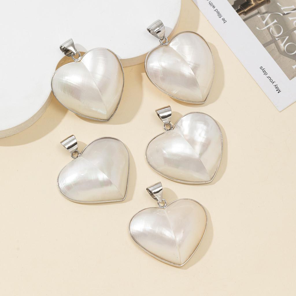 Shell Heart Pendant Necklace With Beaded Edge Handmade Jewelry For Women