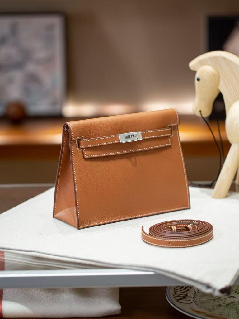 Torba do tańca domowego skakania Nowy styl Torba damska Modna pojedyncza skórzana torba crossbody na ramię Codzienna skórzana torba damska Oszukaj Cię Klamra z zamkiem Mała