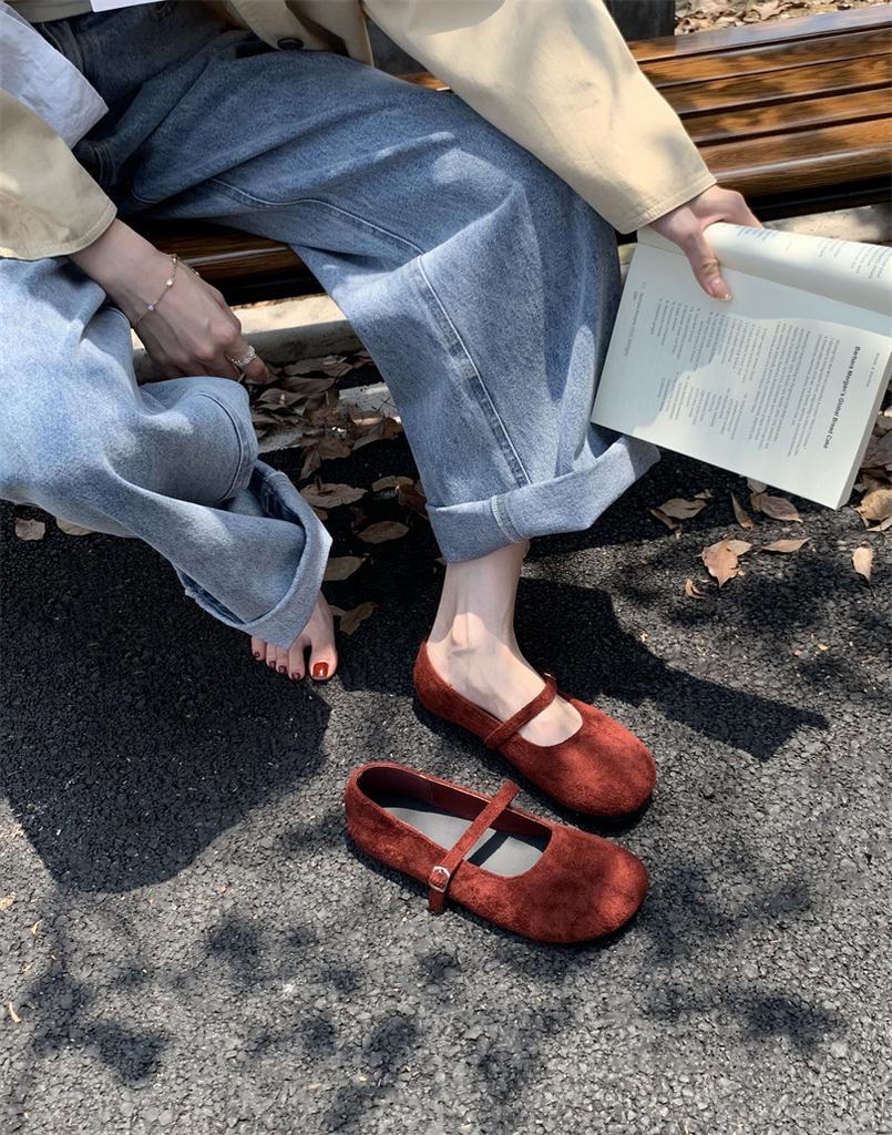 Sanfte innere Höhenerhöhung, abendliche Einzel-Schuhe für Damen 2025 Frühling und Herbst neu, Retro-Wildleder Ein-Wort Mary Janes mit weicher Sohle