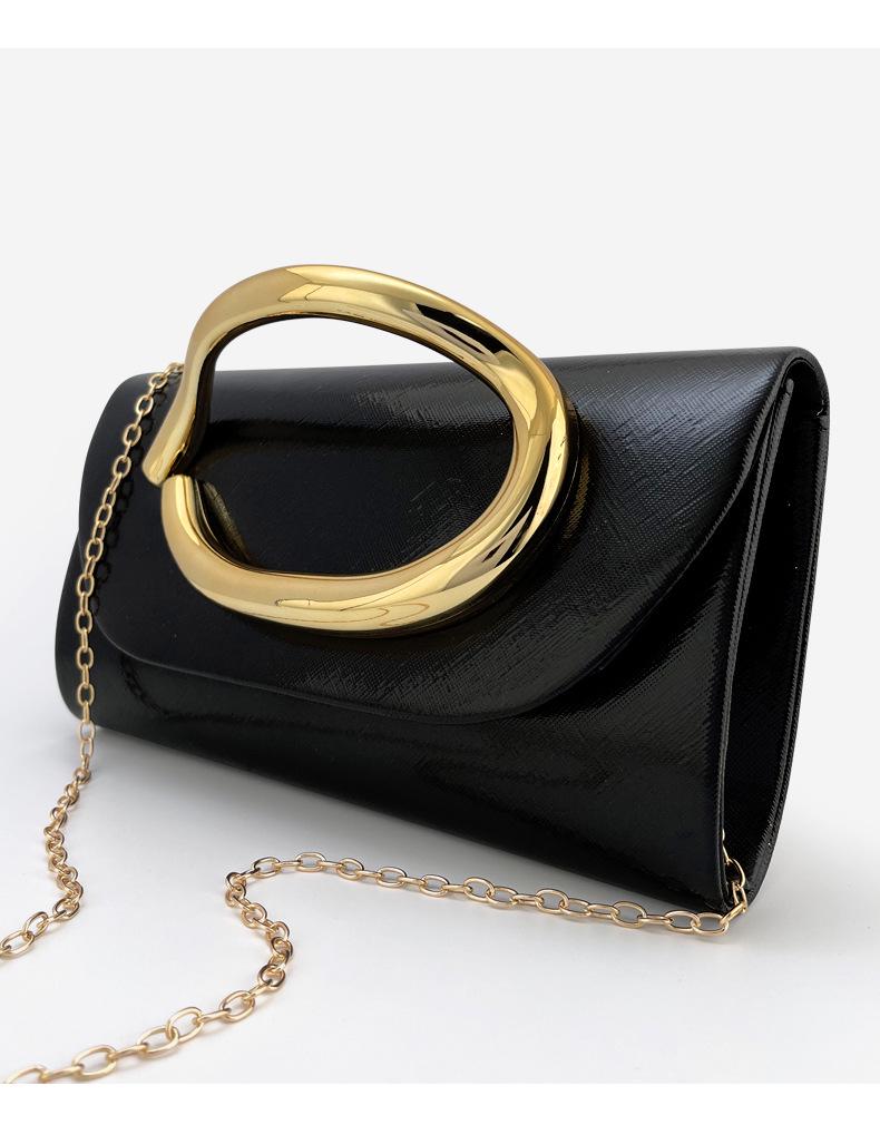 Sophisticated High-End Clutch: Elegant Evening Bag for Stylish Women