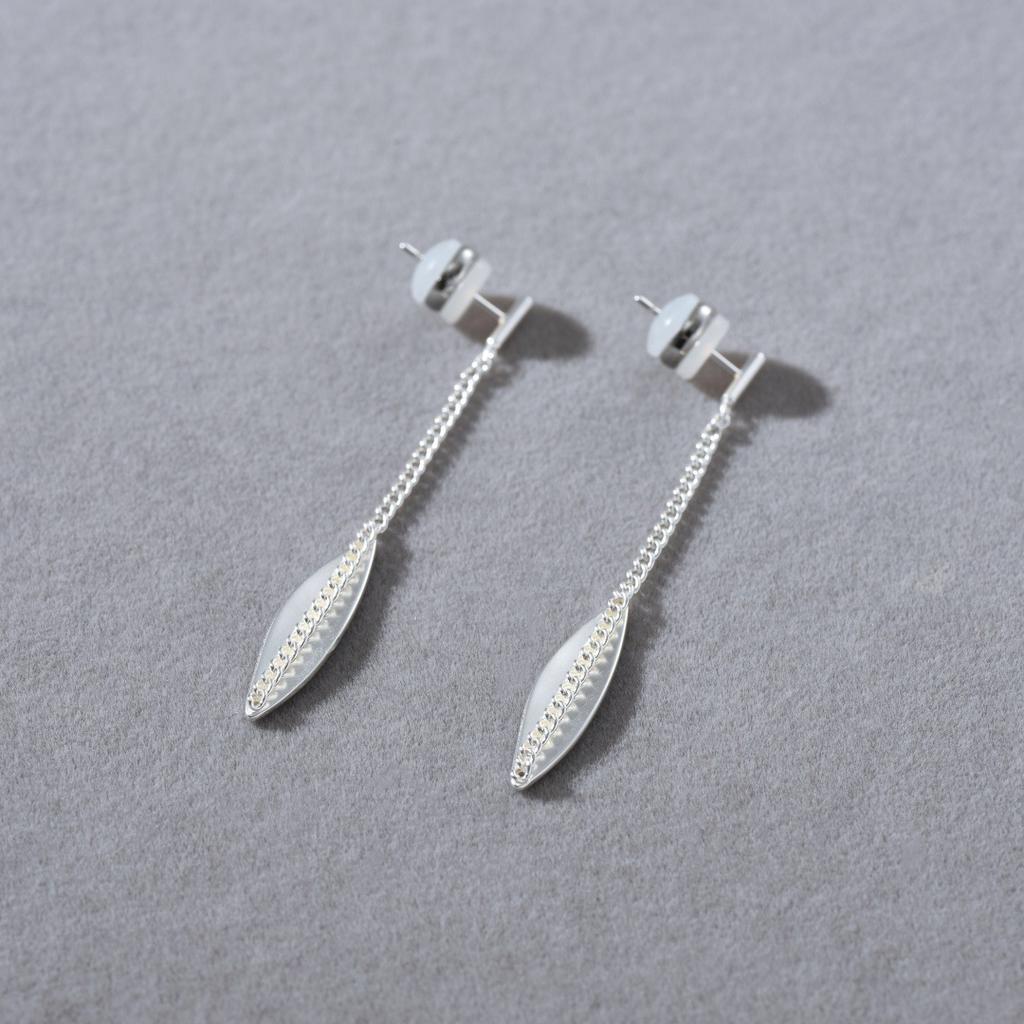 Unique Personality Willow Leaf Fringe Pendant Earrings S925 Silver Needle Earrings Y-Shaped Leaf Fringe Pendant Necklace