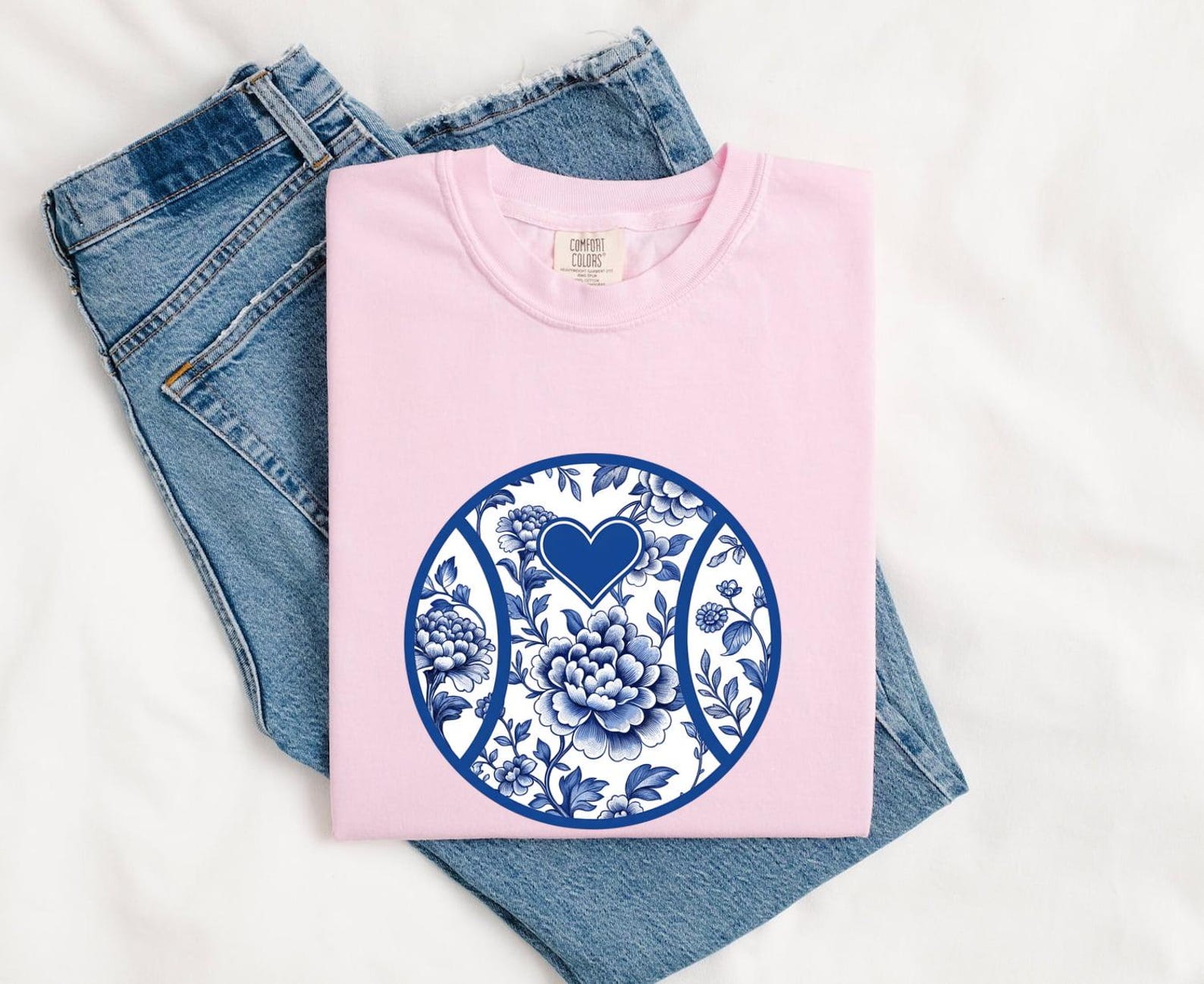 Bloom Heart Shirt Floral Passion Gift Women Line Art Tee Flower T-Shirt Floral Fan Drawing Tshirt Minimal Lily Tshirt 3XL