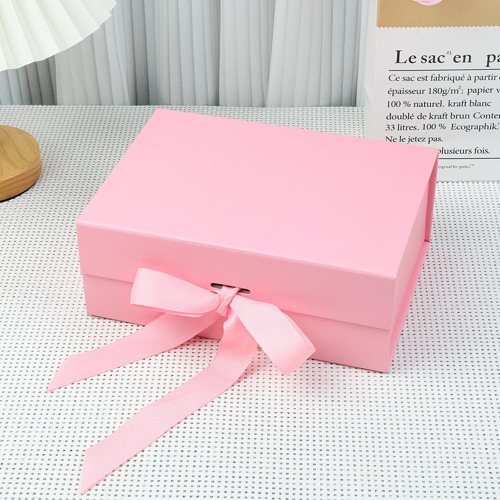 In-Stock Magnetic Folding Gift Box with Ribbon Bow - Solid Color Flip-Top Packaging Box
