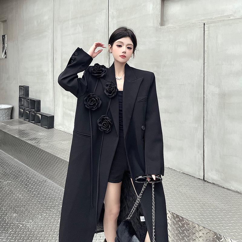2025 Autumn Black 3D Floral Suit Jacket with Heavy Workmanship and Padded Shoulders