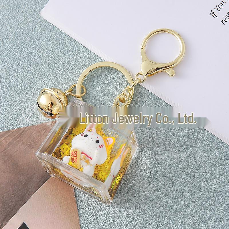Crystal Gold Lucky Cat Keychain Pendant – Flowing Sand Figurine Ornament