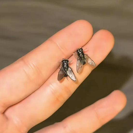 Black Fly Stud Earrings 3D Simulated Insects Studs Realistic Mini Fly Earrings Light-weight Jewelry Prank Gift for Him Her