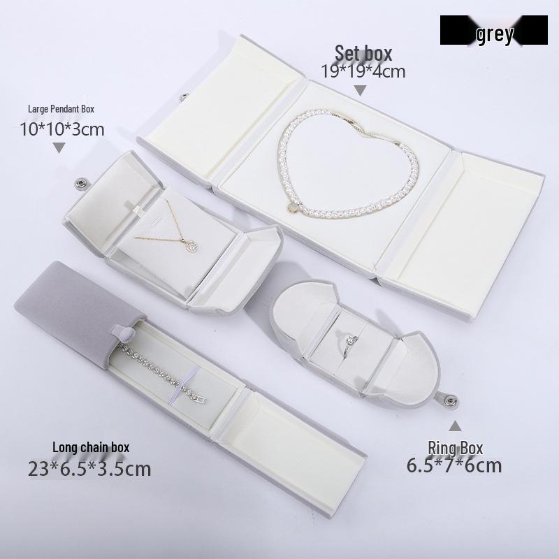 Elegant Double-Opening Velvet Jewelry Box for Rings, Bracelets, and Necklaces with Snap-Button Closure